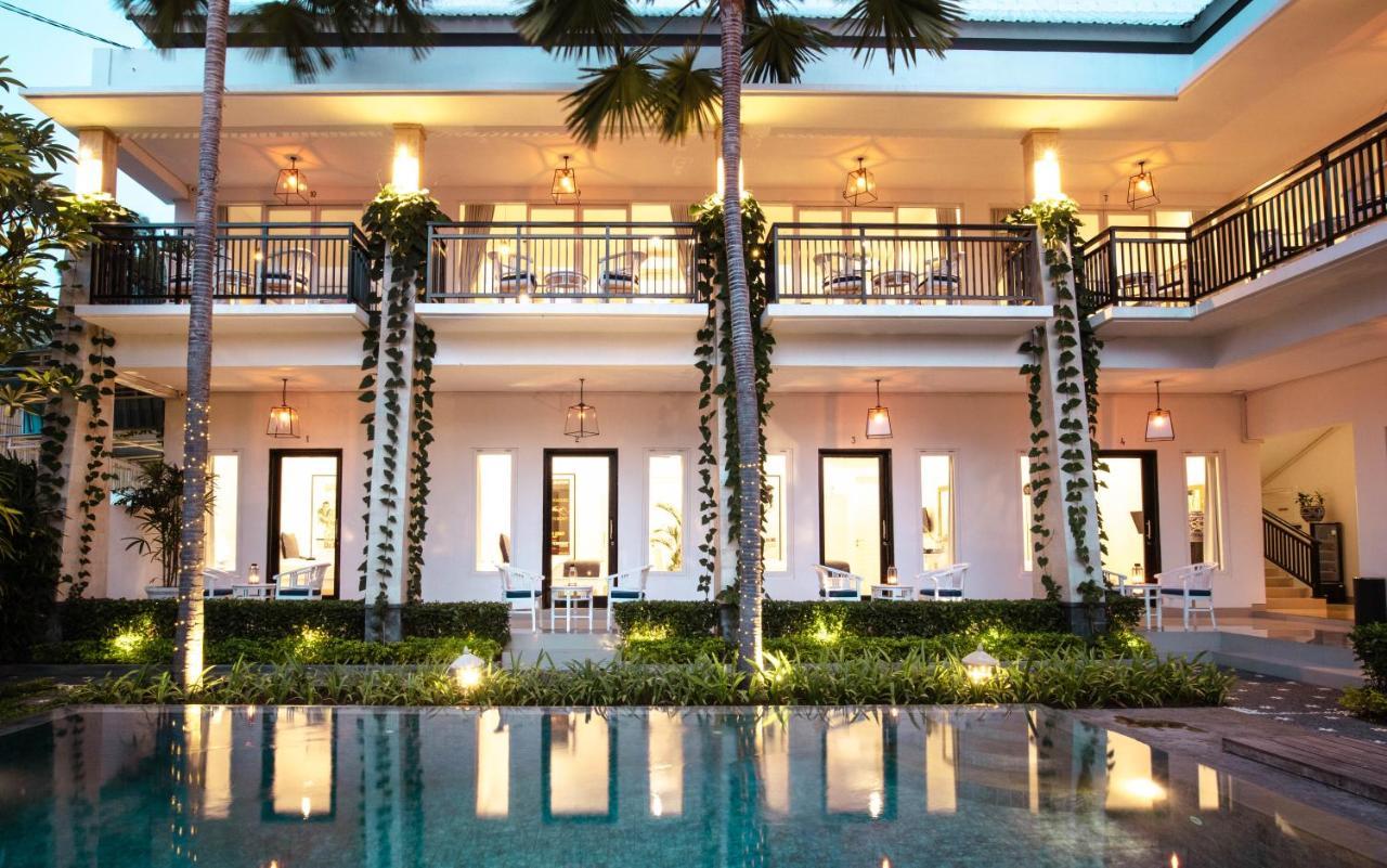 The London Residences Boutique Hotel Canggu Esterno foto